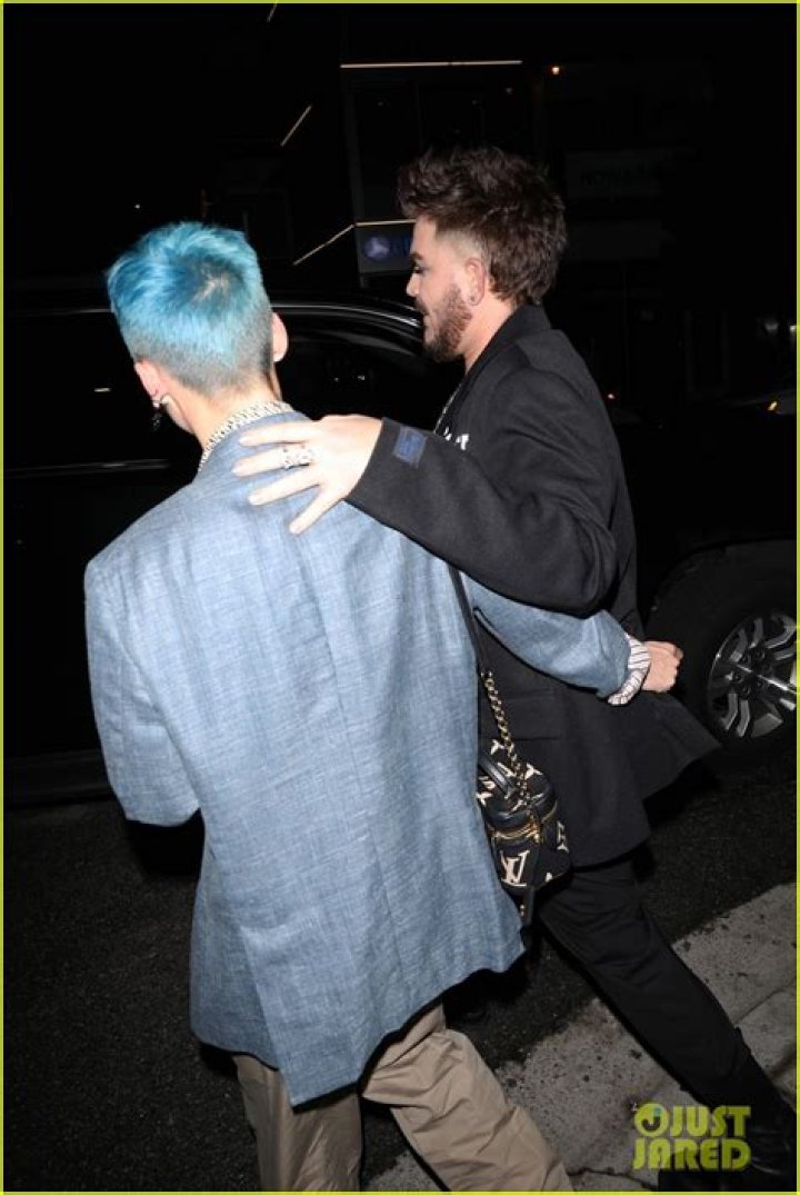 Adam Lambert Age, Bio, Parents, Siblings, Girlfriend, Net Worth