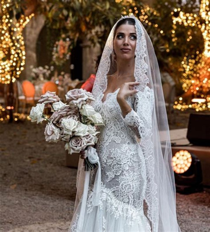 Danilo Wife: Meet Clarice Sales