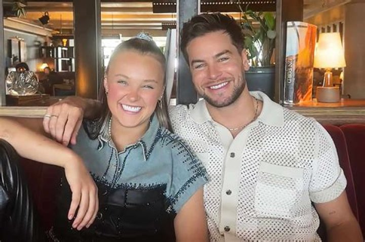 Is JoJo Siwa Dead? Who is JoJo Siwa?