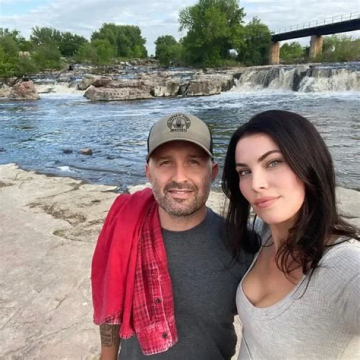 Jesse McFadden Bio, Age, Parents, Wife, Children, Net Worth