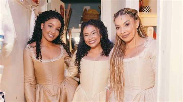 Kelis Siblings: Meet Her 3 Sisters