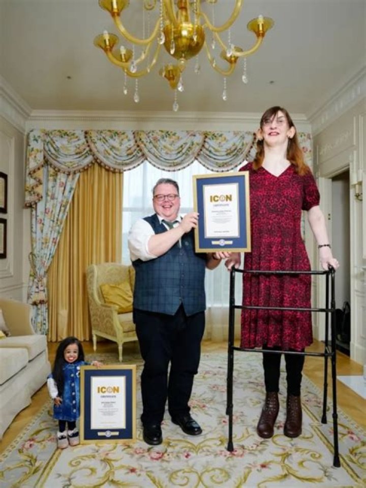 Meet Alicia Jay, The Tallest Virgin In The World