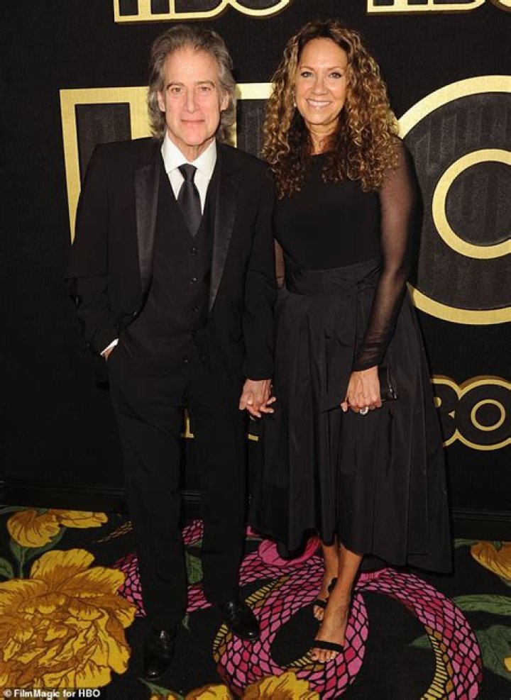 Richard Lewis Wife: Meet Joyce Lapinsky